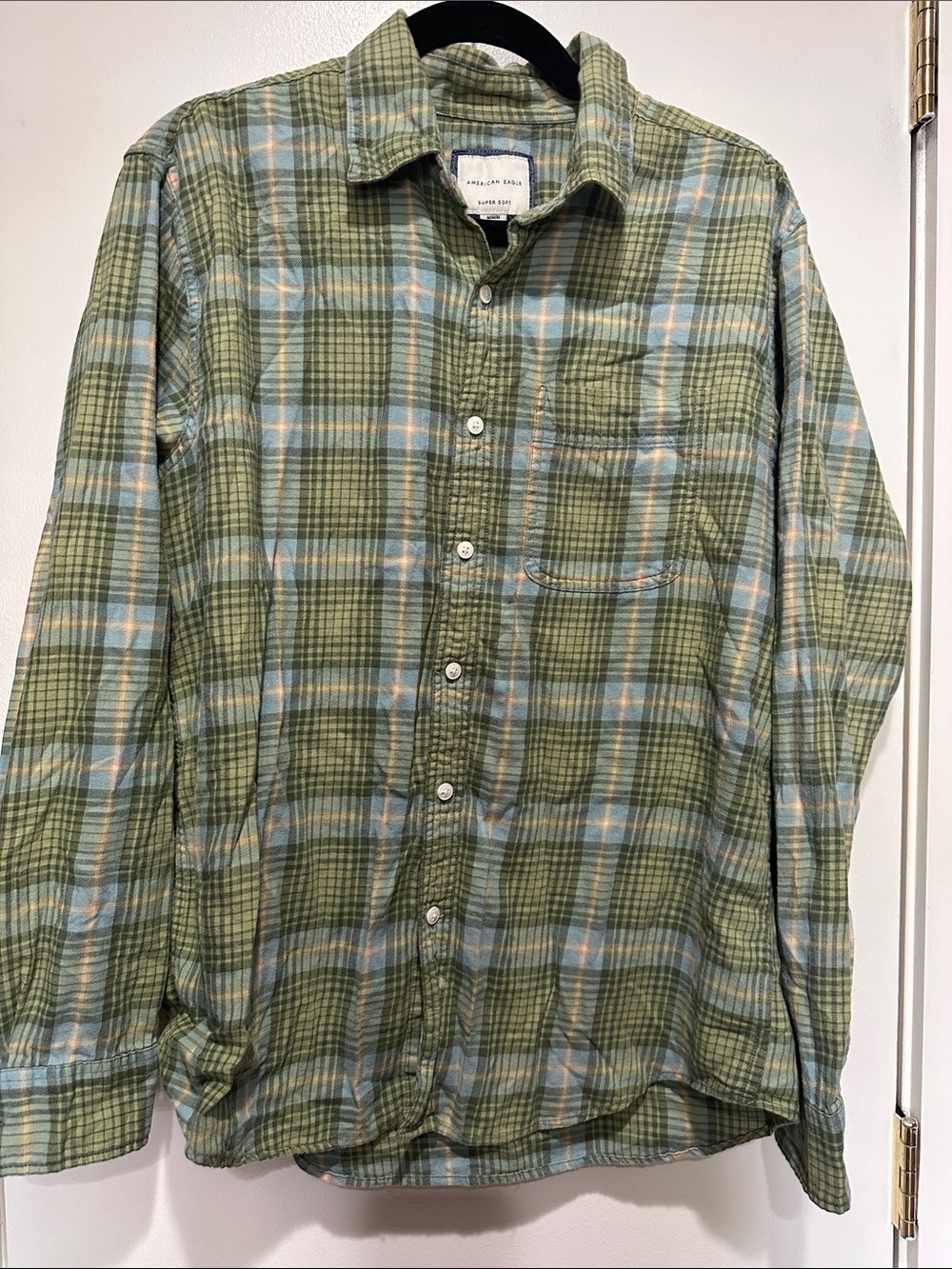 American Eagle Super Soft Men’s Buttondown Shirt